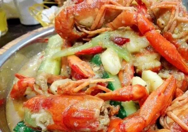 西安人气小龙虾地图：哪一家是你最爱的美味选择？